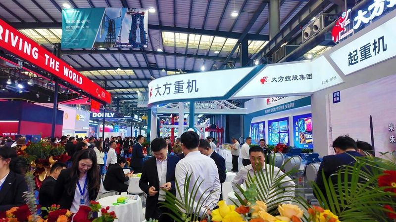 一展尽览硬核实力 大方控股集团亮相中国长垣国际起重装备展精彩回顾